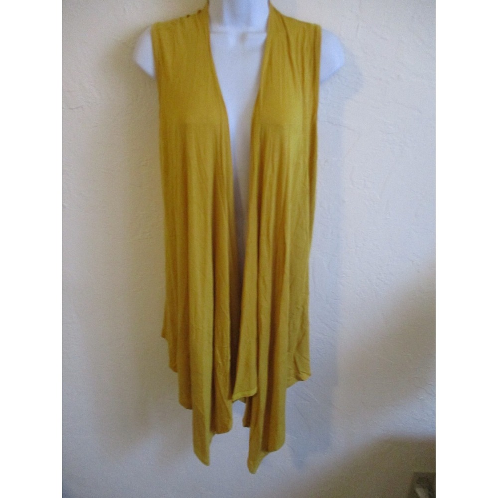 Blu Heaven Cardigan Size Small Open Front Sleeveless Top NWT Hi Lo Hem
